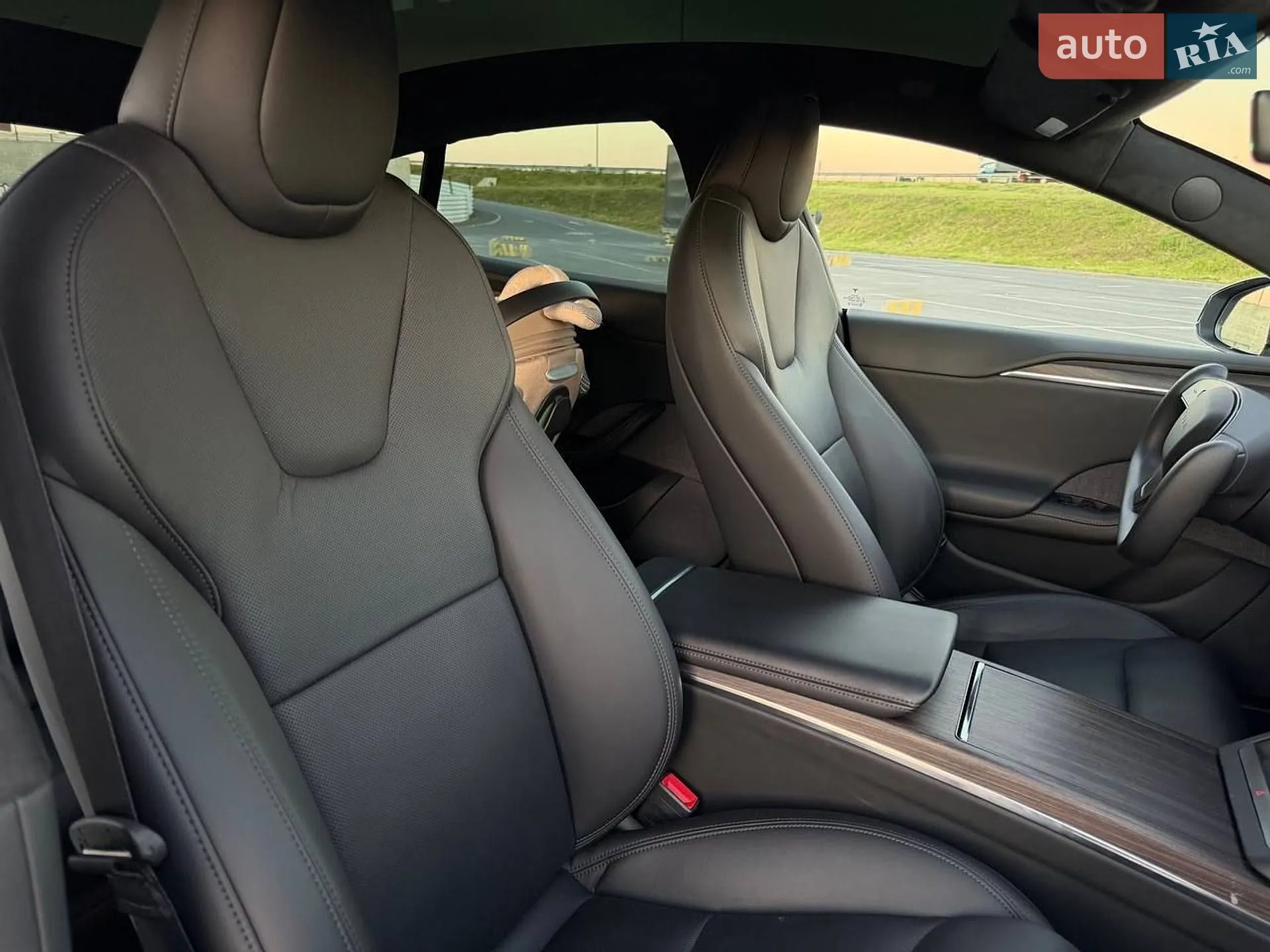 2021 Tesla Model S - мініатюра 19