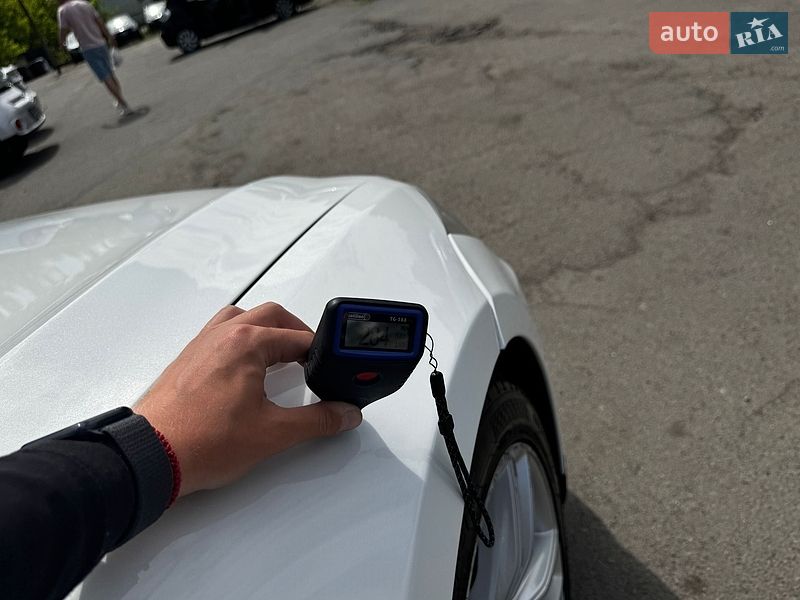Ліфтбек Tesla Model S 2015 в Луцьку фото 40 Ліфтбек Tesla Model S 2015 в Луцьку