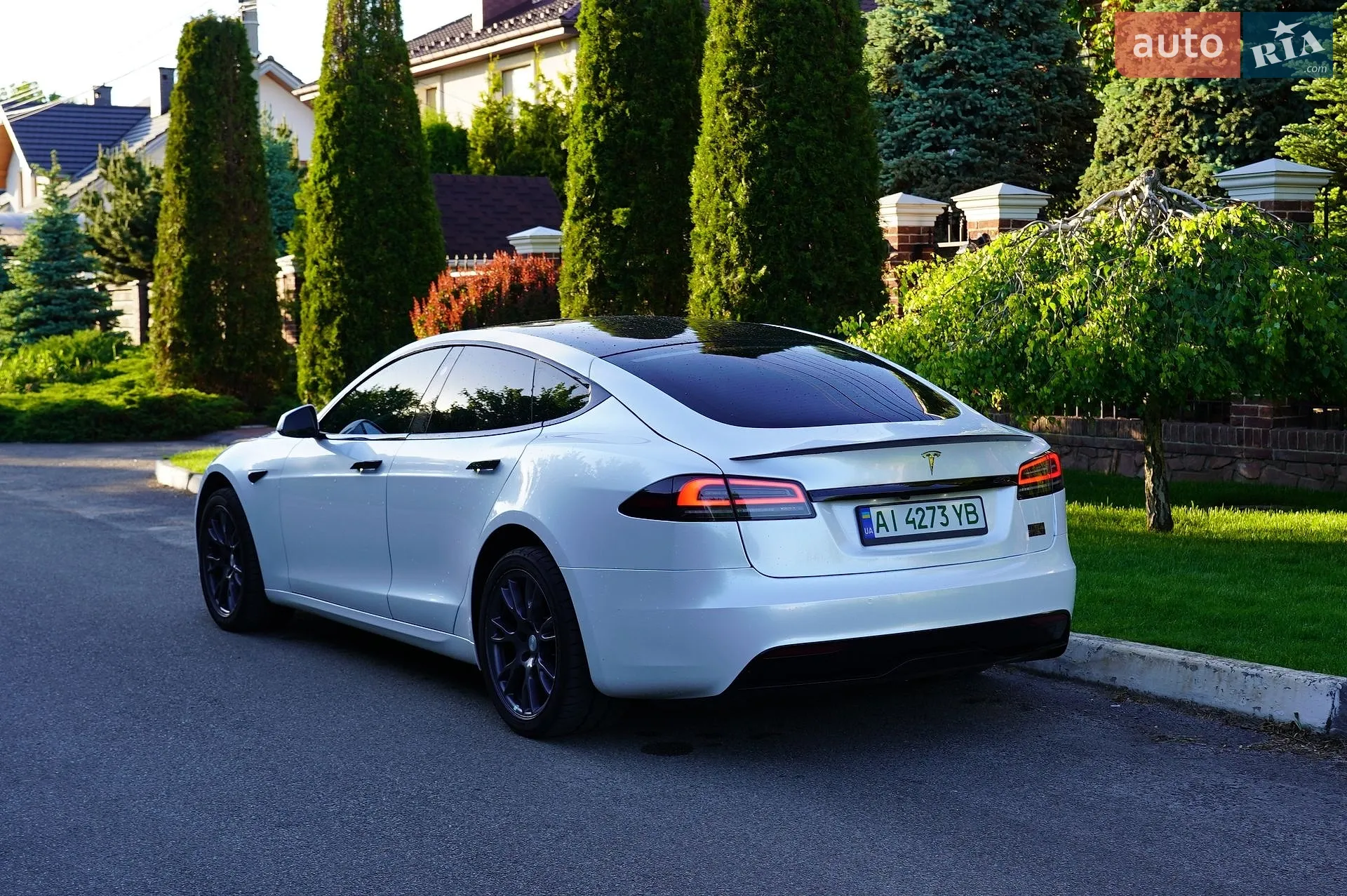 2022 Tesla Model S - мініатюра 5