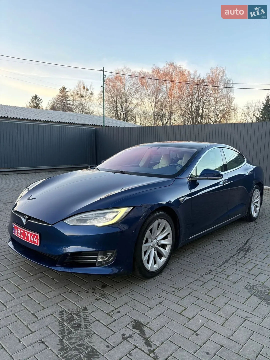 2018 Tesla Model S - фото 1