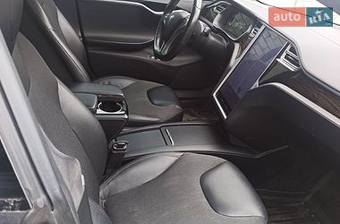 Лифтбек Tesla Model S 2016 в Харькове