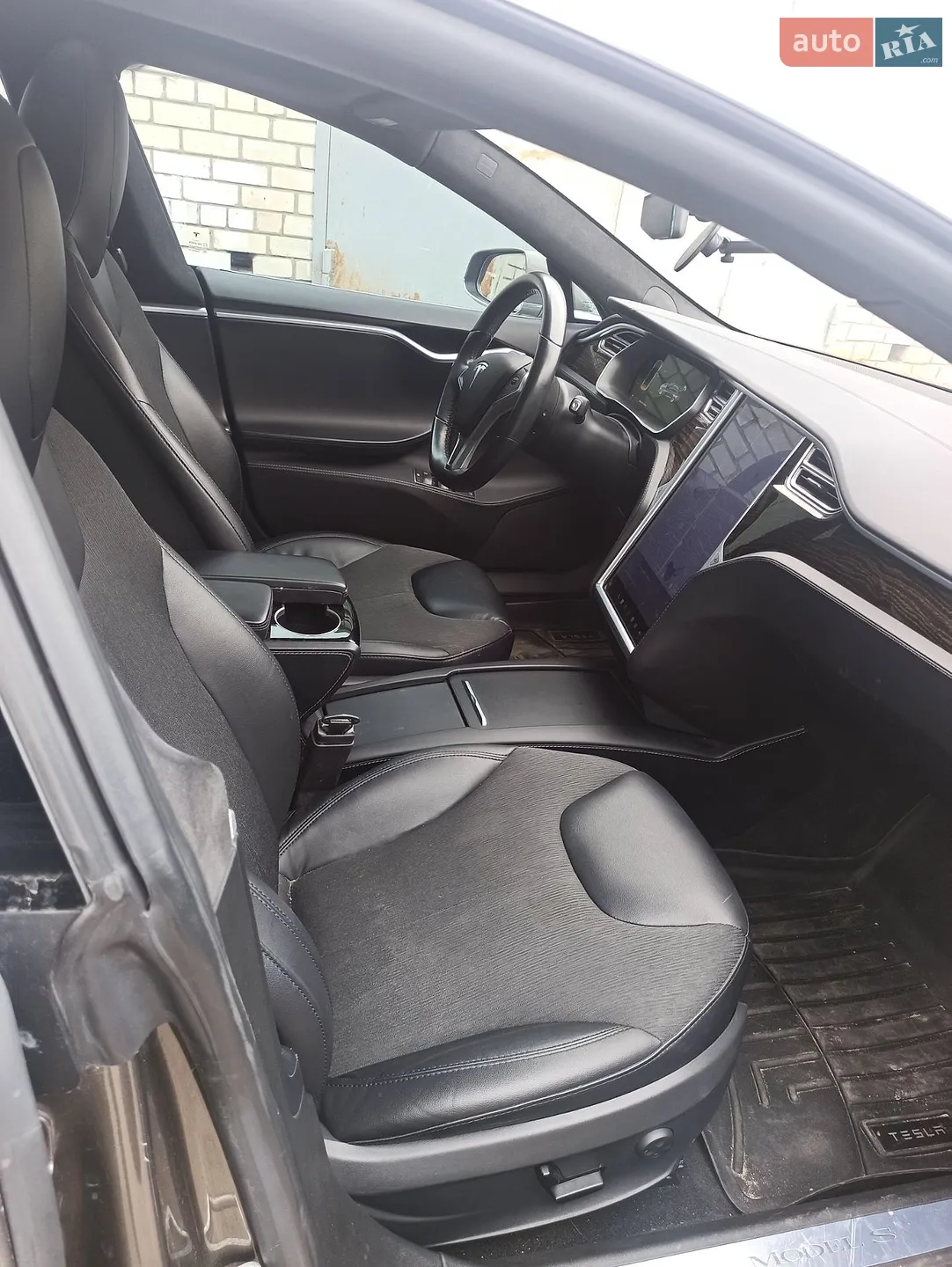 2016 Tesla Model S - мініатюра 21