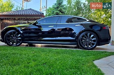 Лифтбек Tesla Model S 2013 в Одессе