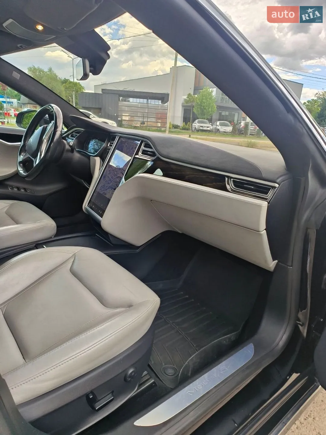 2016 Tesla Model S - мініатюра 21