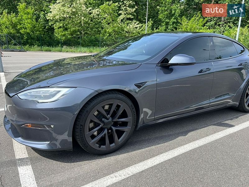 Лифтбек Tesla Model S 2021 в Киеве фото 11 Лифтбек Tesla Model S 2021 в Киеве