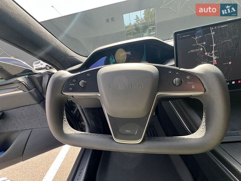 Лифтбек Tesla Model S 2021 в Киеве фото 16 Лифтбек Tesla Model S 2021 в Киеве