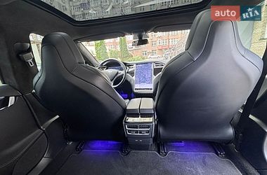 Лифтбек Tesla Model S 2017 в Киеве