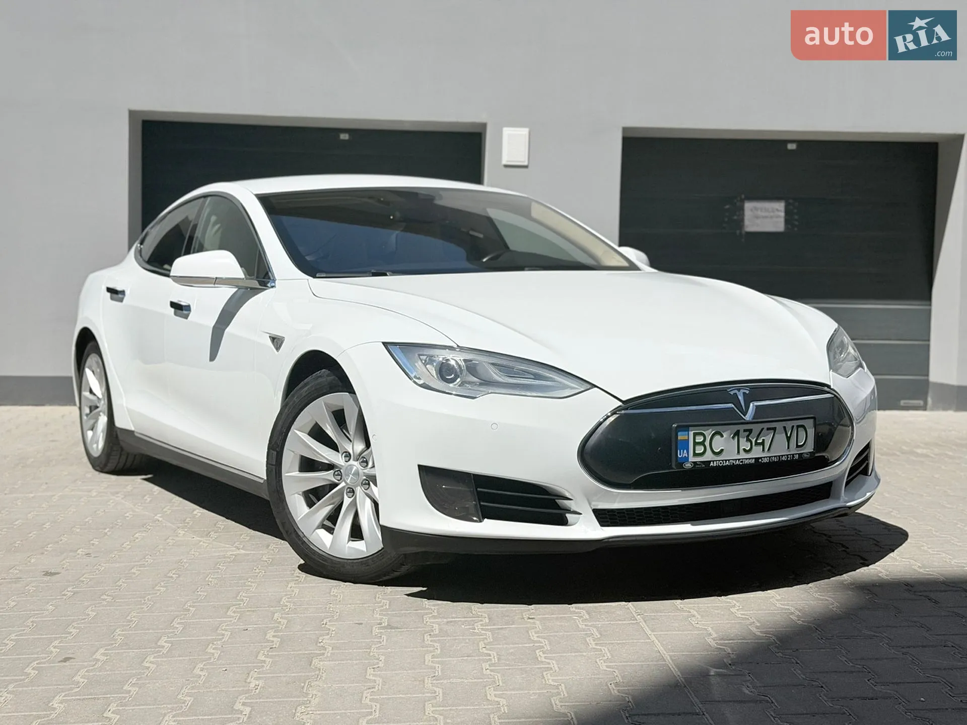 2016 Tesla Model S - фото 1