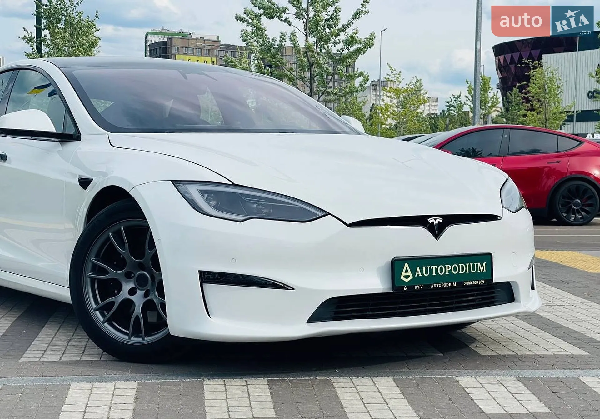 2022 Tesla Model S - мініатюра 2