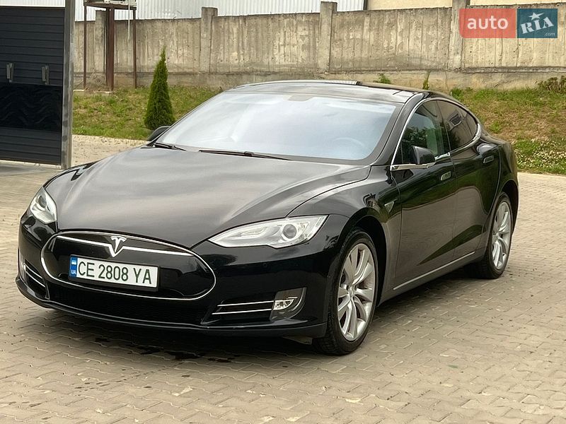 Лифтбек Tesla Model S 2014 в Черновцах фото 8 Лифтбек Tesla Model S 2014 в Черновцах