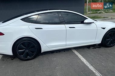 Лифтбек Tesla Model S 2021 в Киеве