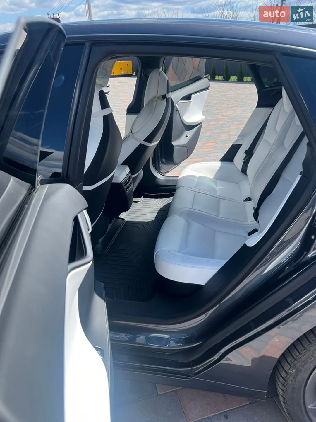 2019 Tesla Model S - мініатюра 15