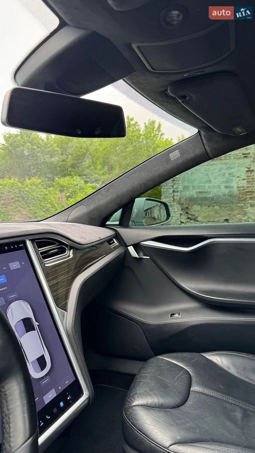 2015 Tesla Model S - мініатюра 11