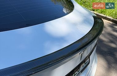 Лифтбек Tesla Model S 2021 в Киеве фото 19 Лифтбек Tesla Model S 2021 в Киеве