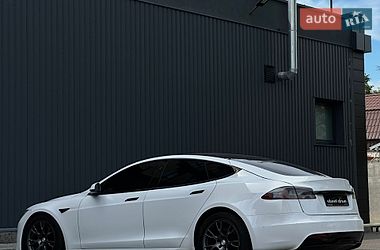 Лифтбек Tesla Model S 2022 в Николаеве