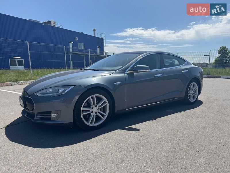Лифтбек Tesla Model S 2013 в Виннице фото 3 Лифтбек Tesla Model S 2013 в Виннице