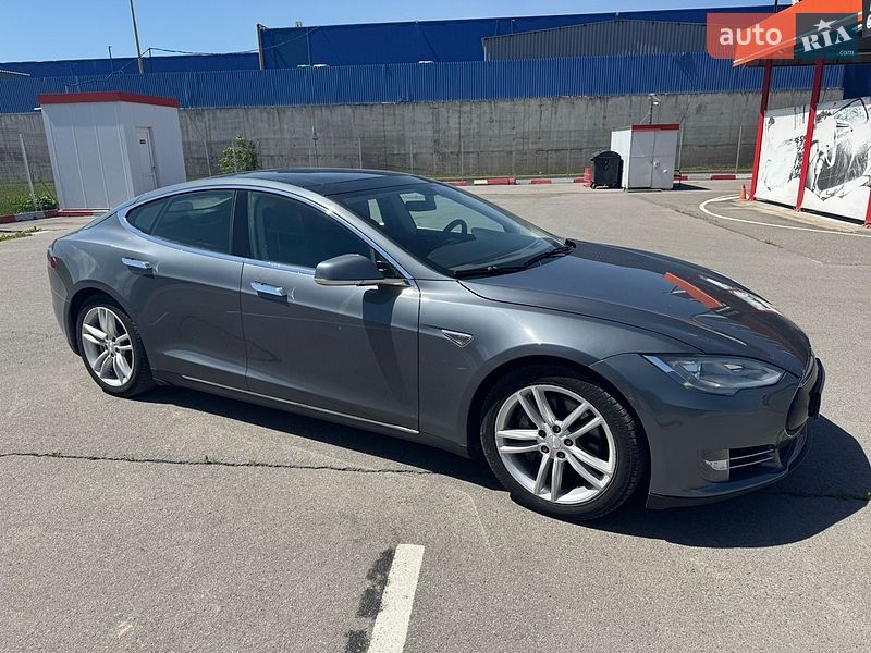 Лифтбек Tesla Model S 2013 в Виннице фото 8 Лифтбек Tesla Model S 2013 в Виннице