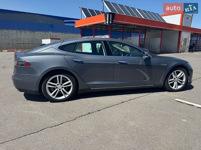 Лифтбек Tesla Model S 2013 в Виннице фото 10 Лифтбек Tesla Model S 2013 в Виннице