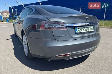 Лифтбек Tesla Model S 2013 в Виннице фото 15 Лифтбек Tesla Model S 2013 в Виннице