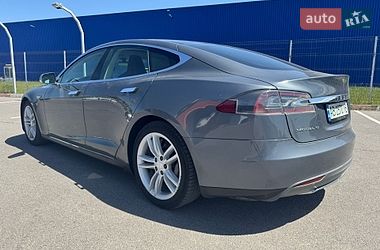 Лифтбек Tesla Model S 2013 в Виннице фото 16 Лифтбек Tesla Model S 2013 в Виннице