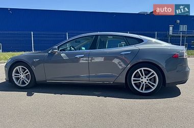 Лифтбек Tesla Model S 2013 в Виннице фото 17 Лифтбек Tesla Model S 2013 в Виннице