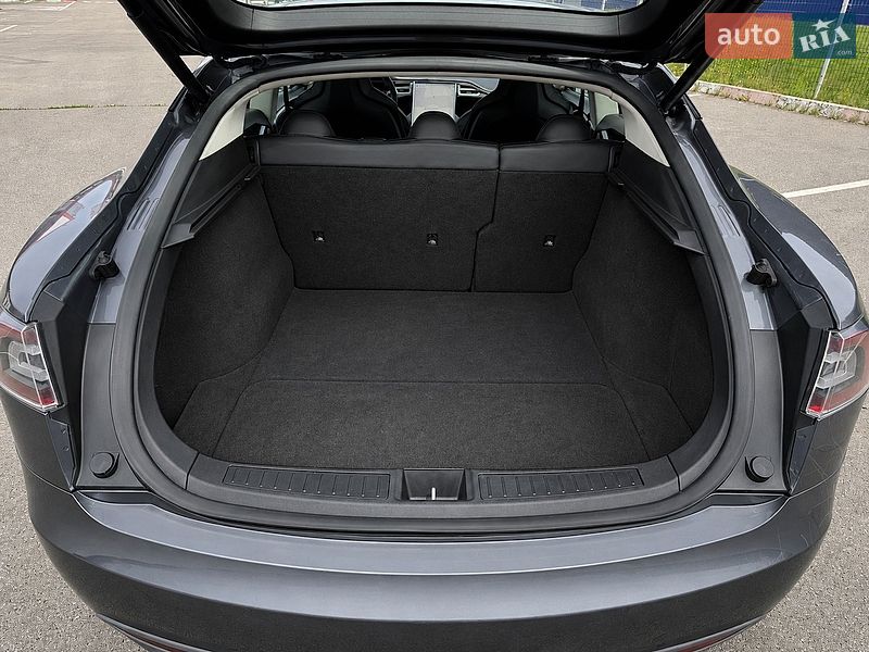Лифтбек Tesla Model S 2013 в Виннице фото 18 Лифтбек Tesla Model S 2013 в Виннице