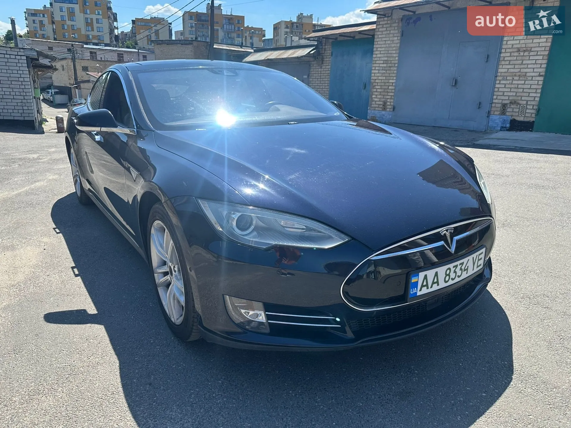 2015 Tesla Model S - мініатюра 3