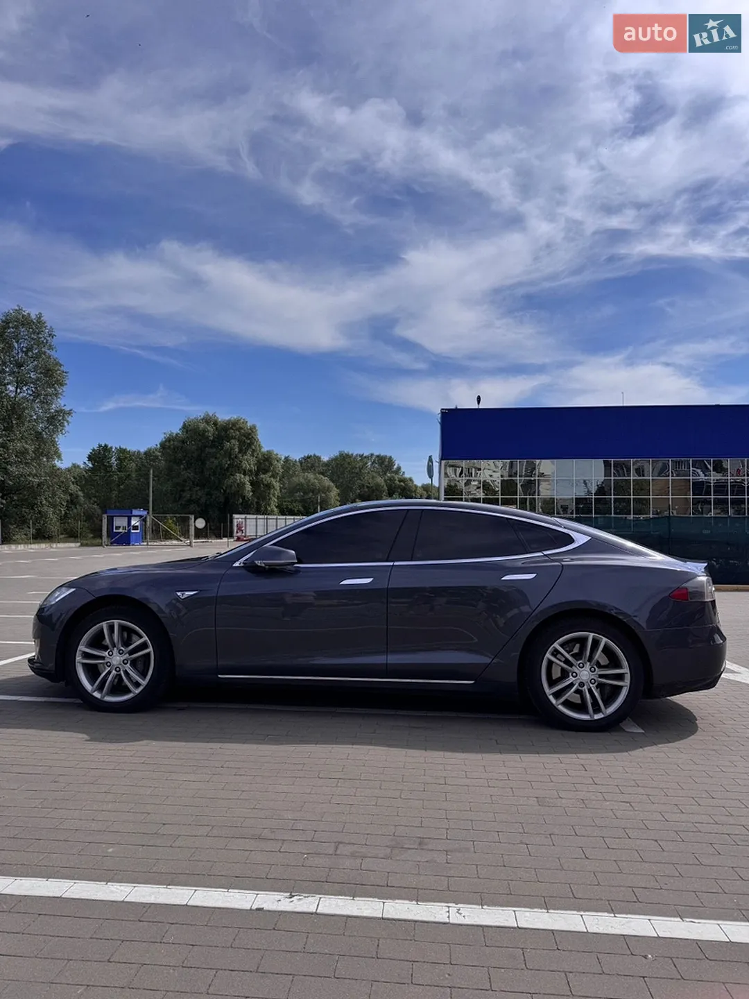 2015 Tesla Model S - мініатюра 3