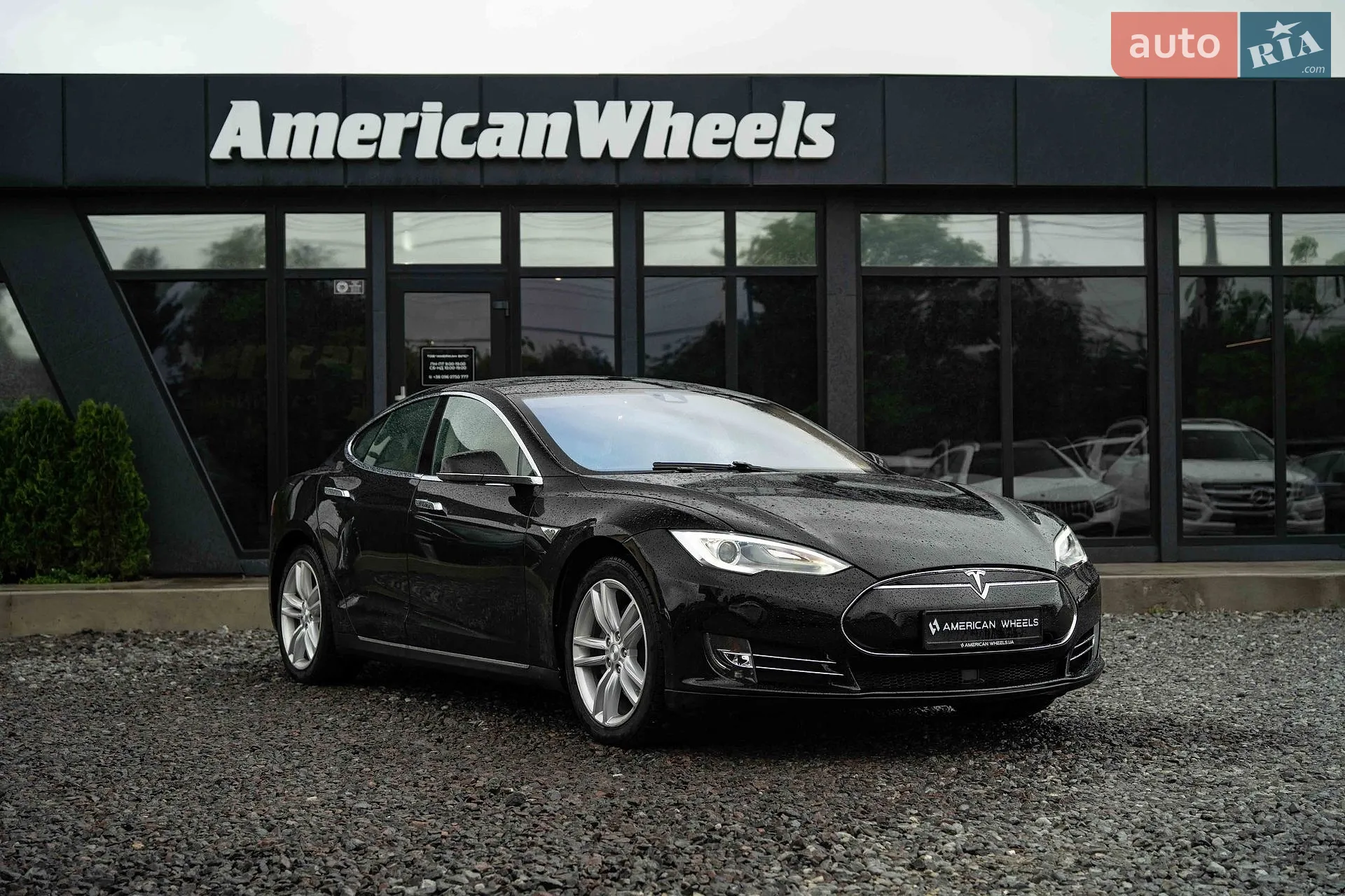 2015 Tesla Model S - мініатюра 3