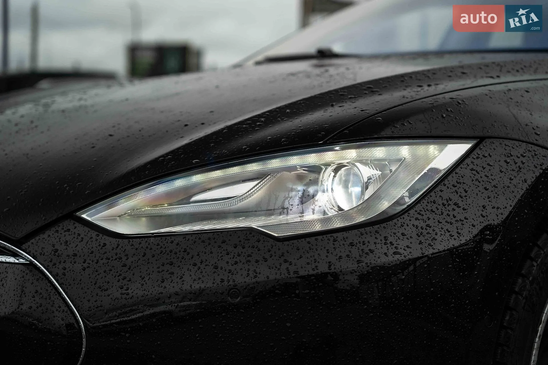 2015 Tesla Model S - мініатюра 12