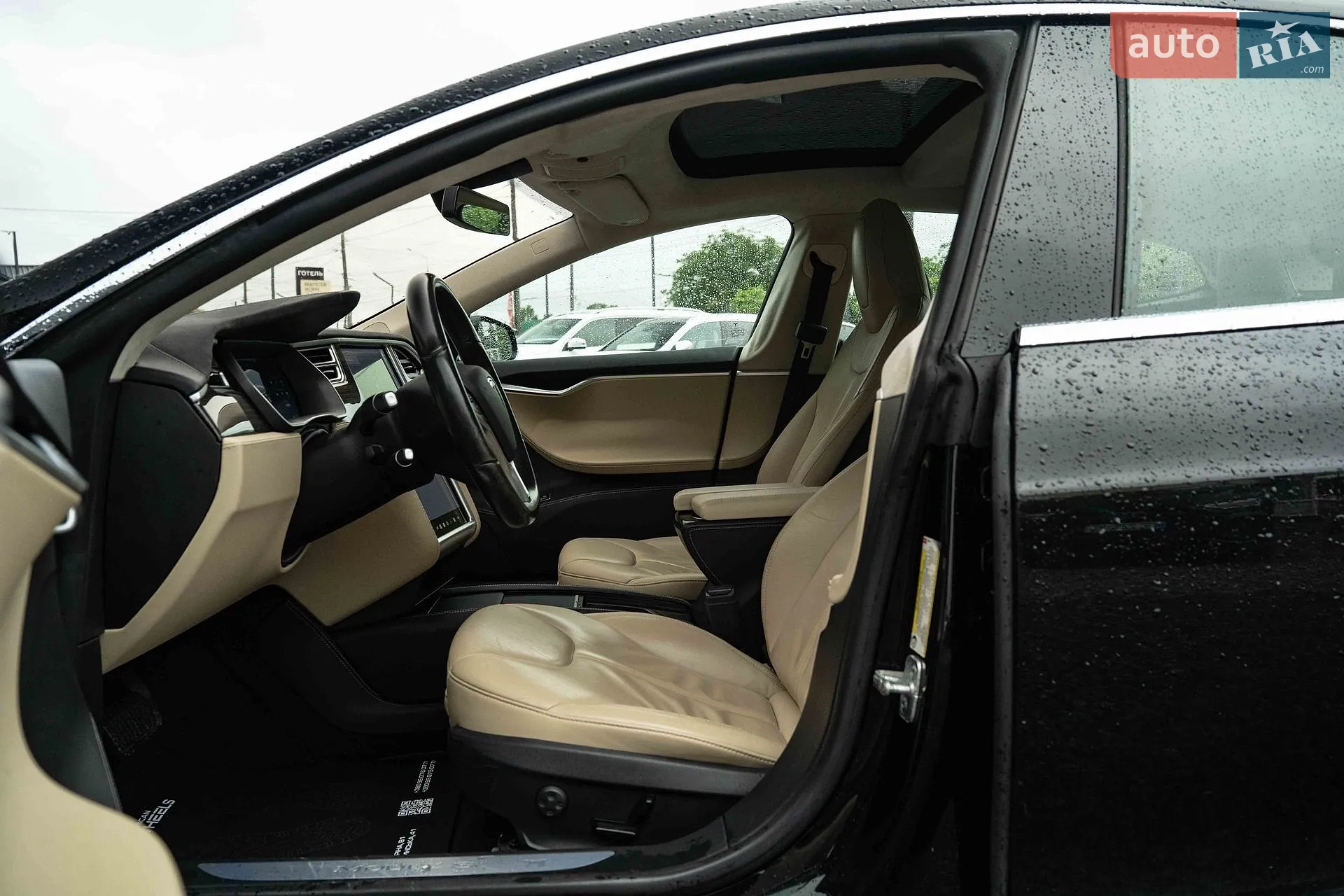 2015 Tesla Model S - мініатюра 17