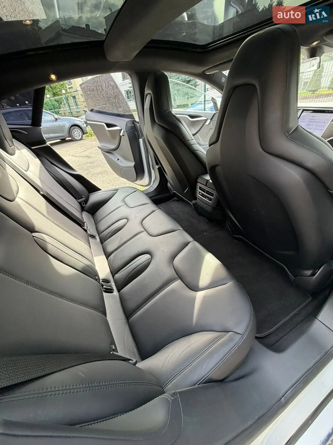 2016 Tesla Model S - мініатюра 13