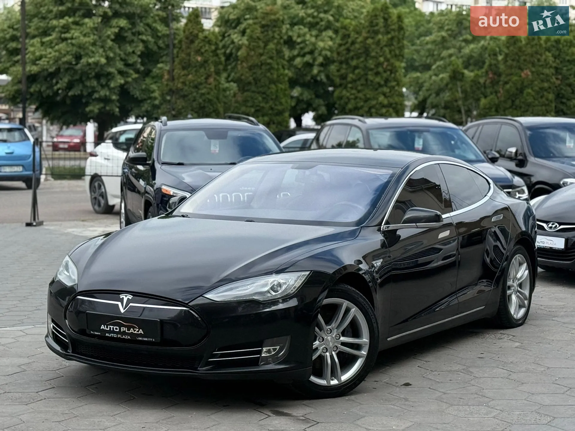 2013 Tesla Model S - мініатюра 2