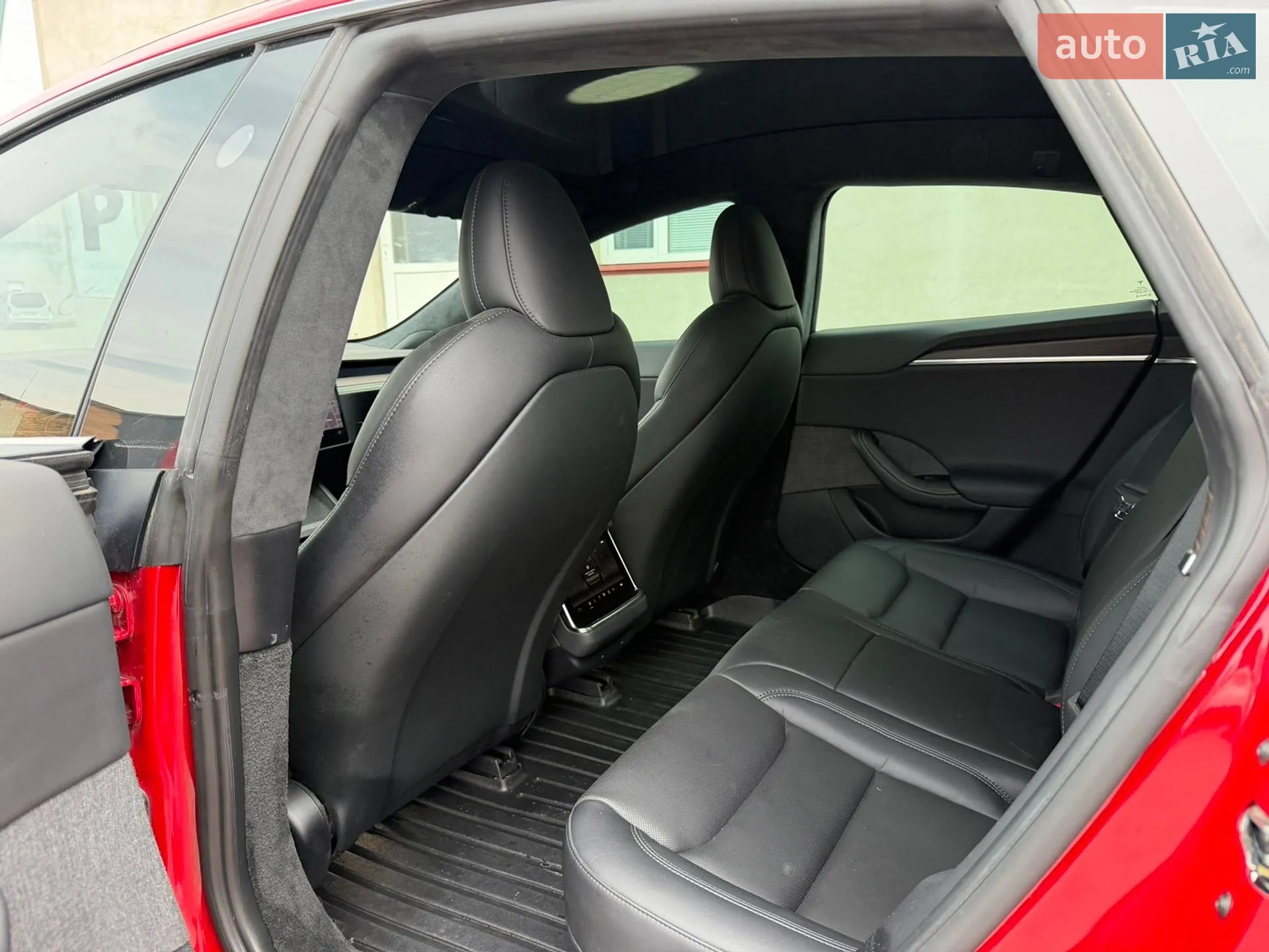 2021 Tesla Model S - мініатюра 33