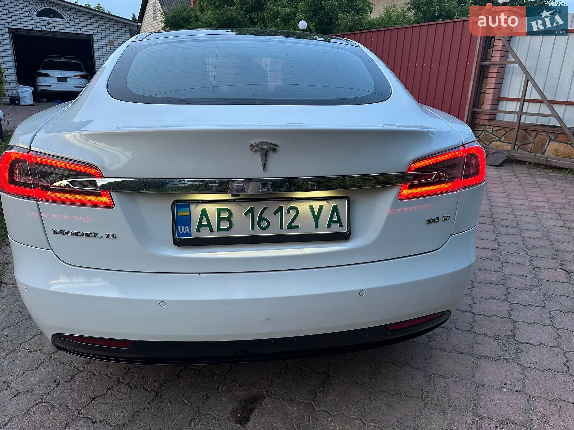 2016 Tesla Model S - мініатюра 6