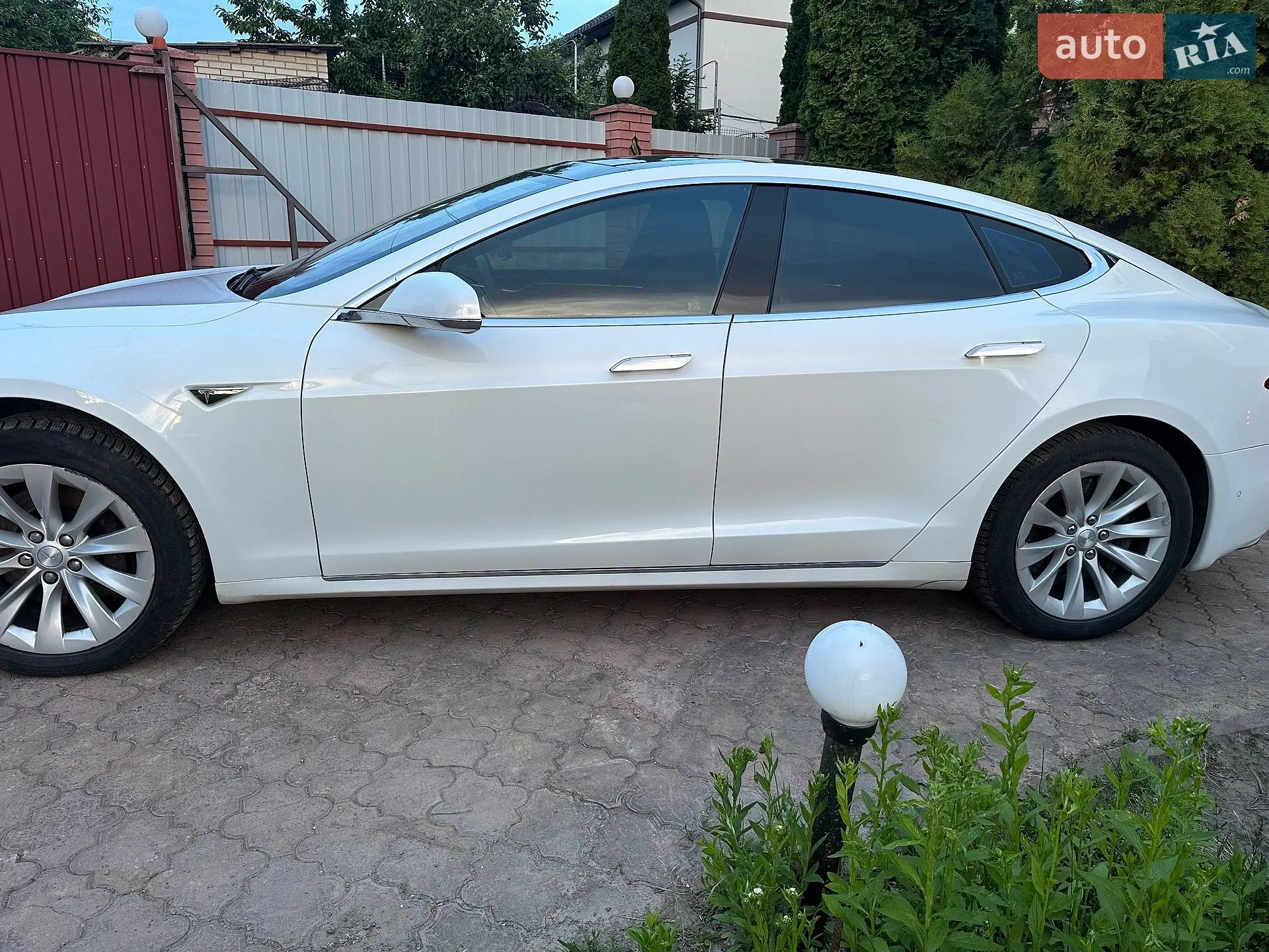 2016 Tesla Model S - мініатюра 11