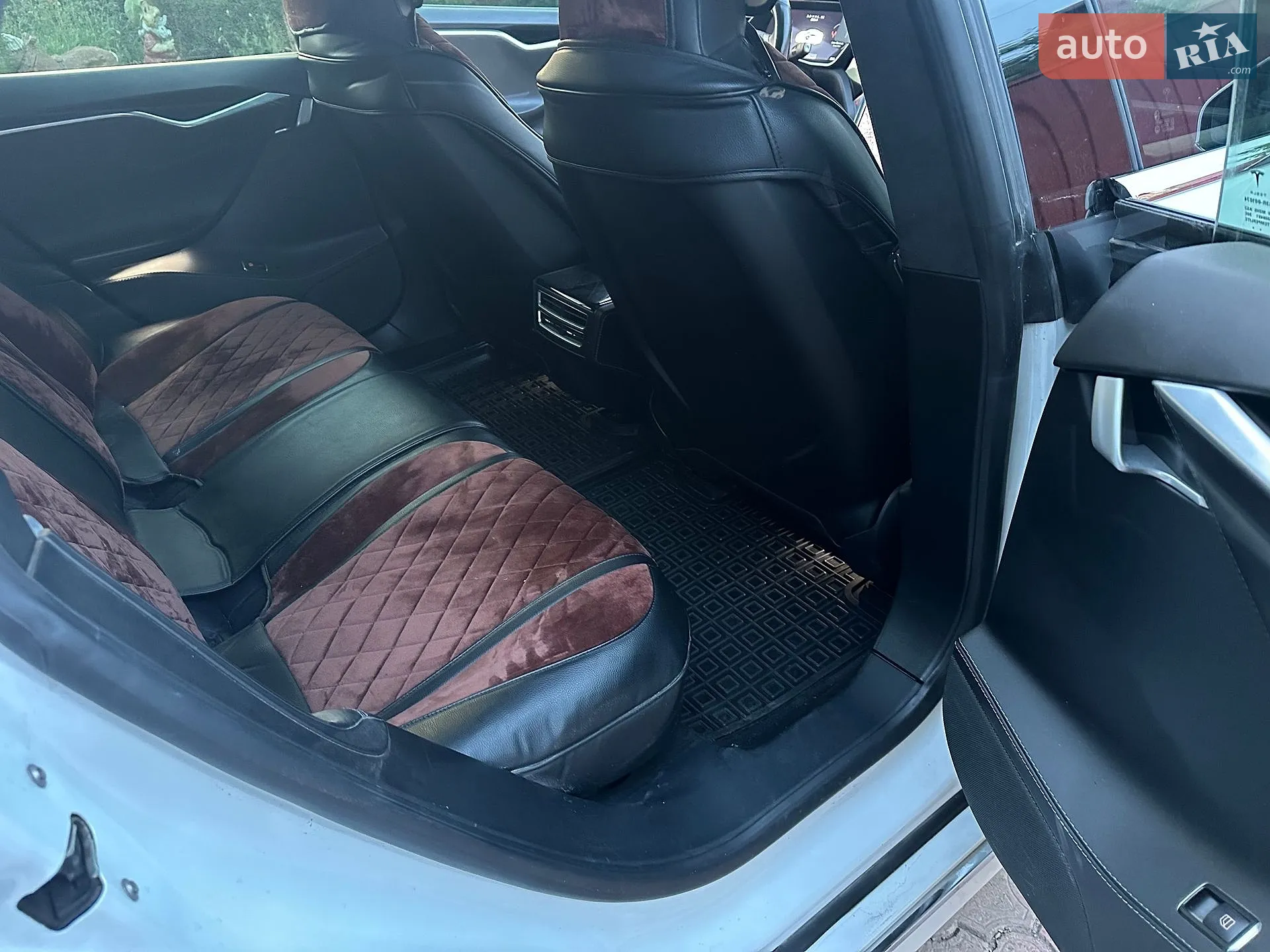 2016 Tesla Model S - мініатюра 16