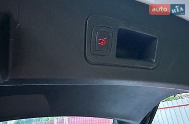 Ліфтбек Tesla Model S 2016 в Вінниці