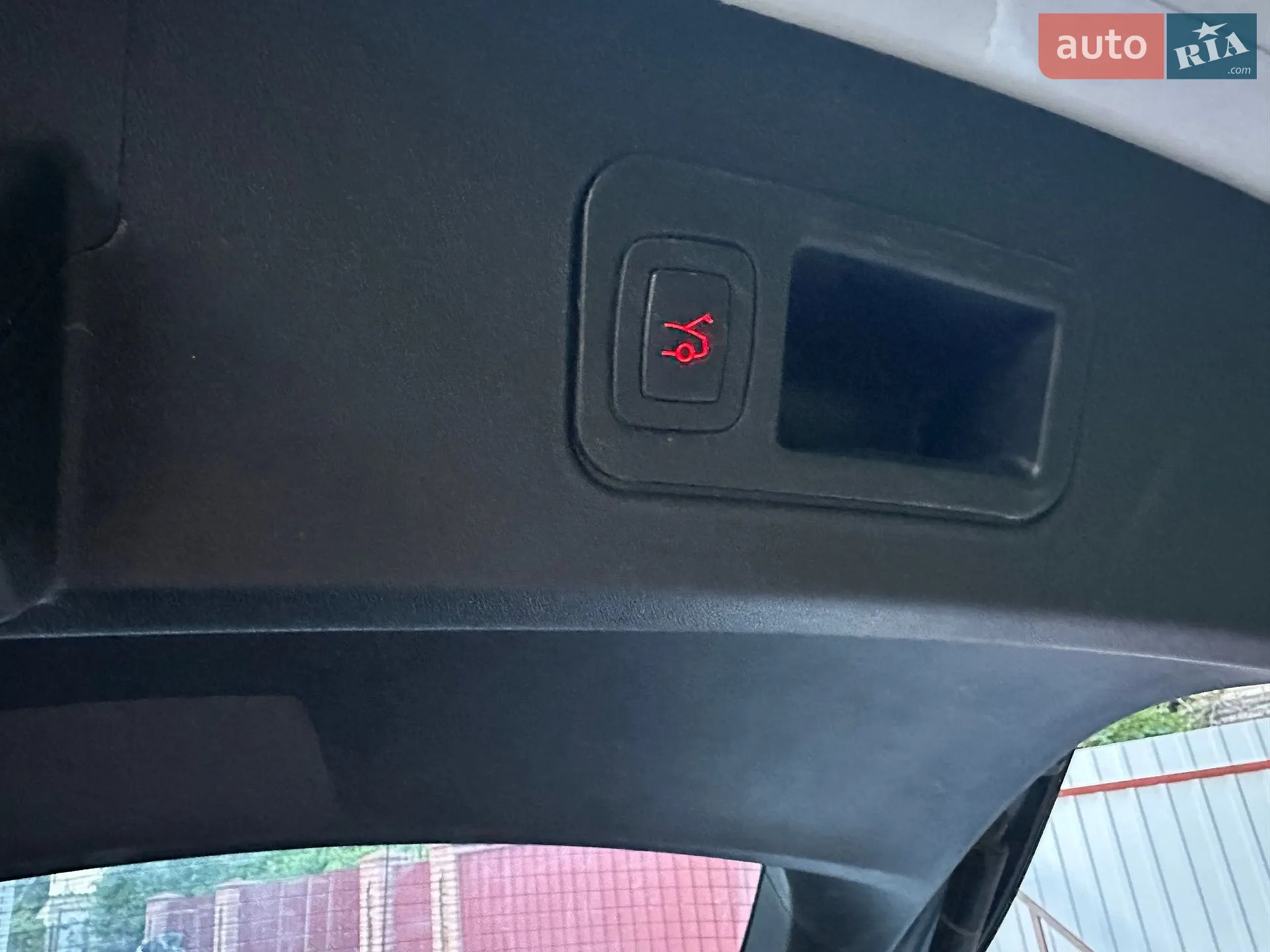 2016 Tesla Model S - мініатюра 21