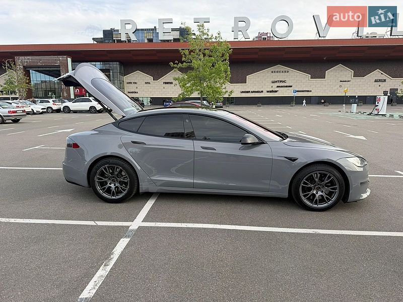 Ліфтбек Tesla Model S 2021 в Києві