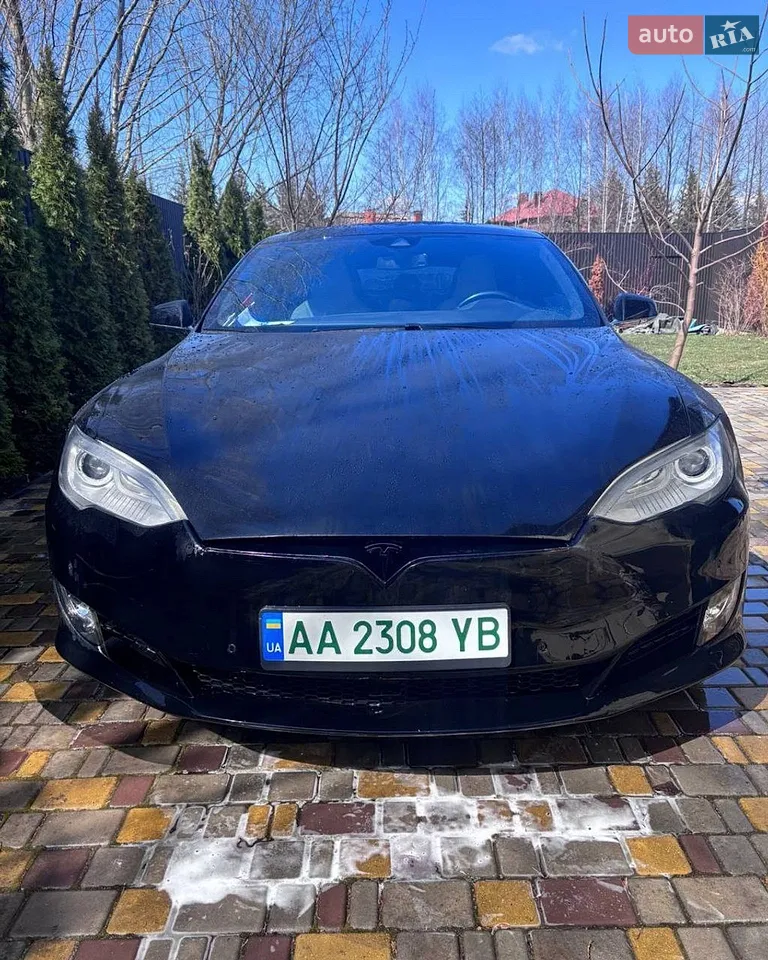 2014 Tesla Model S - мініатюра 9