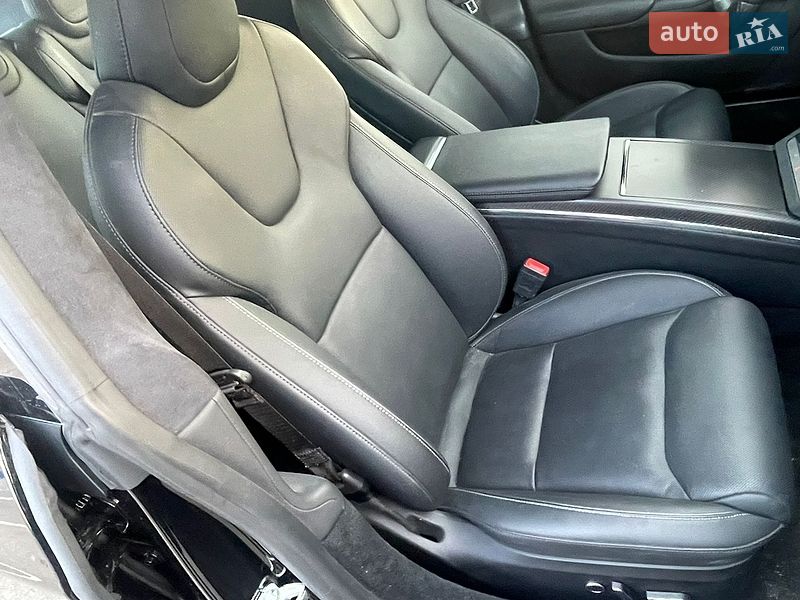 Лифтбек Tesla Model S 2022 в Киеве фото 11 Лифтбек Tesla Model S 2022 в Киеве