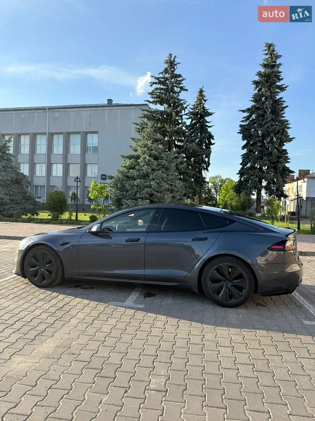 2022 Tesla Model S - мініатюра 5