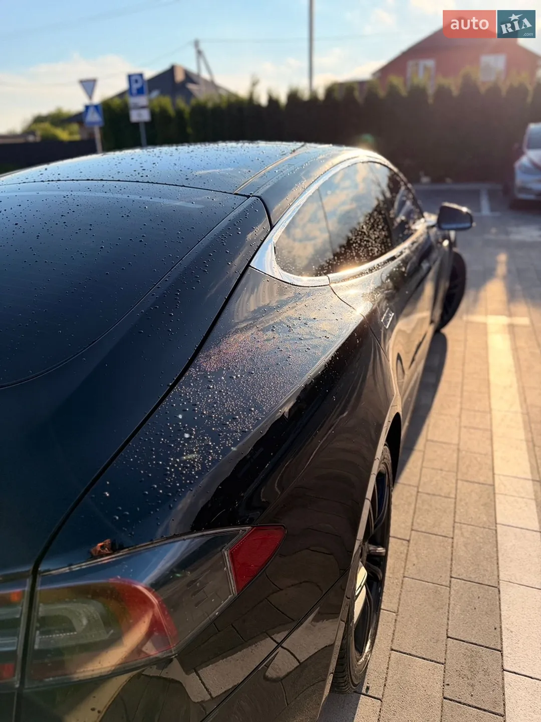2014 Tesla Model S - мініатюра 21