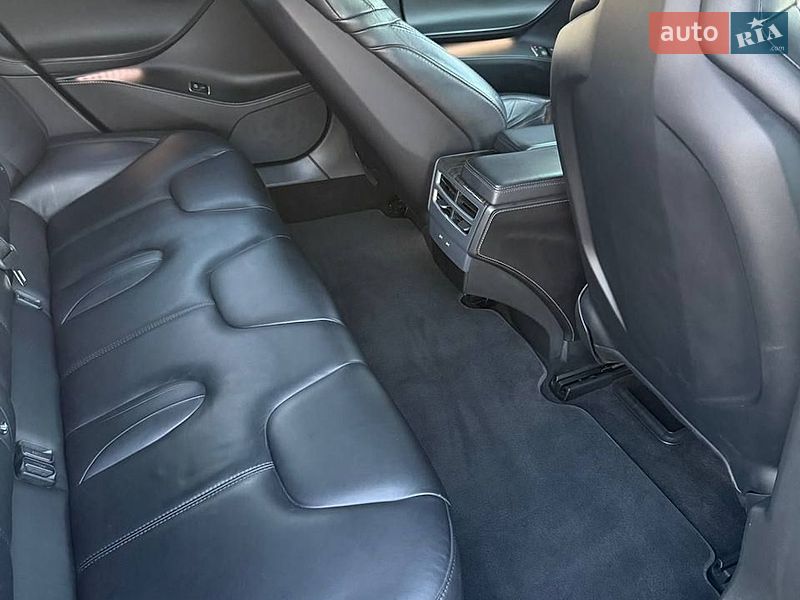 Лифтбек Tesla Model S 2017 в Пустомытах фото 11 Лифтбек Tesla Model S 2017 в Пустомытах
