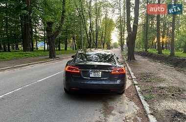 Ліфтбек Tesla Model S 2018 в Чернівцях фото 5 Ліфтбек Tesla Model S 2018 в Чернівцях