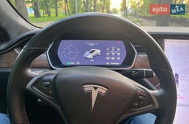 Ліфтбек Tesla Model S 2018 в Чернівцях фото 11 Ліфтбек Tesla Model S 2018 в Чернівцях