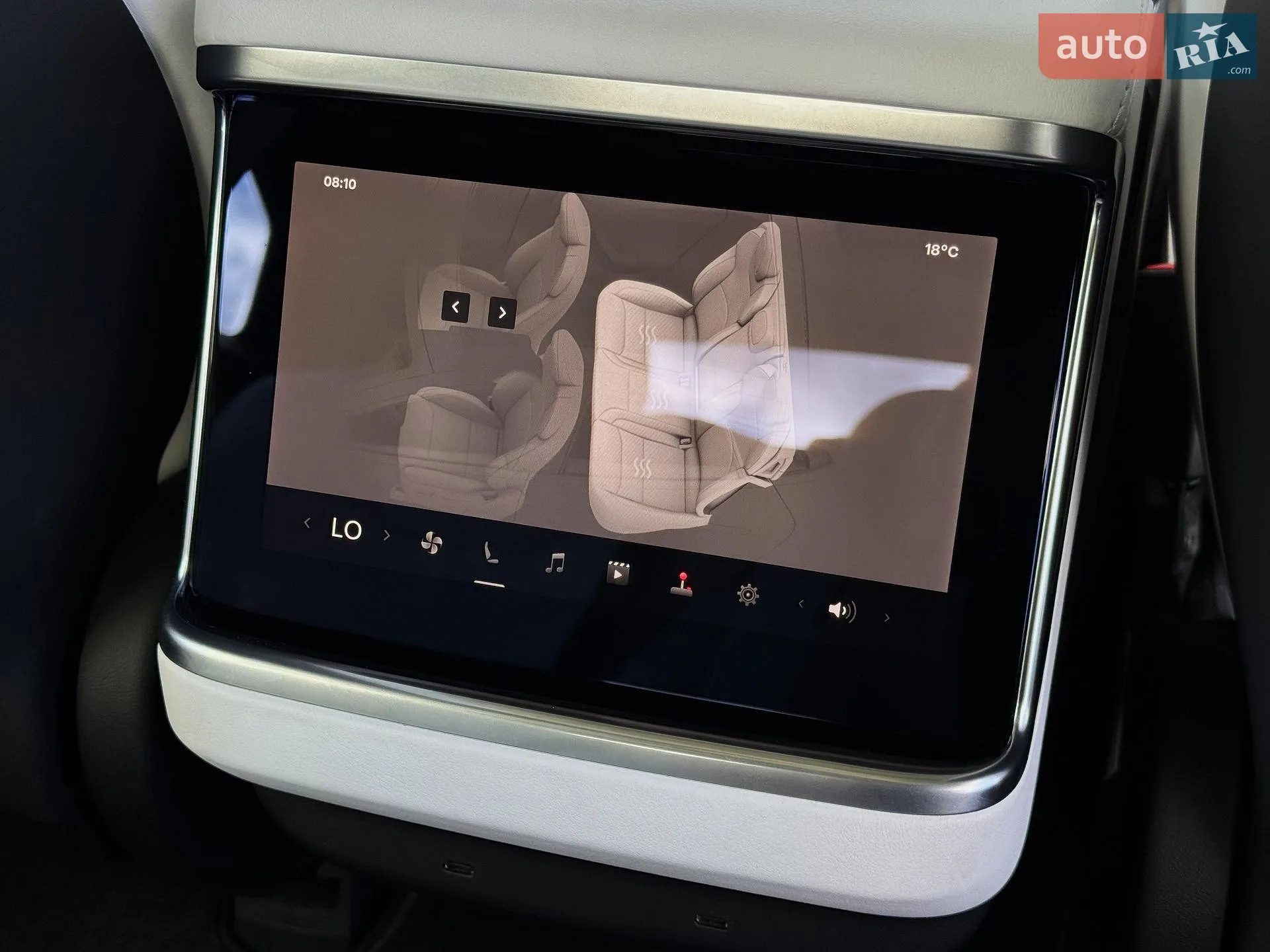 2022 Tesla Model S - мініатюра 27