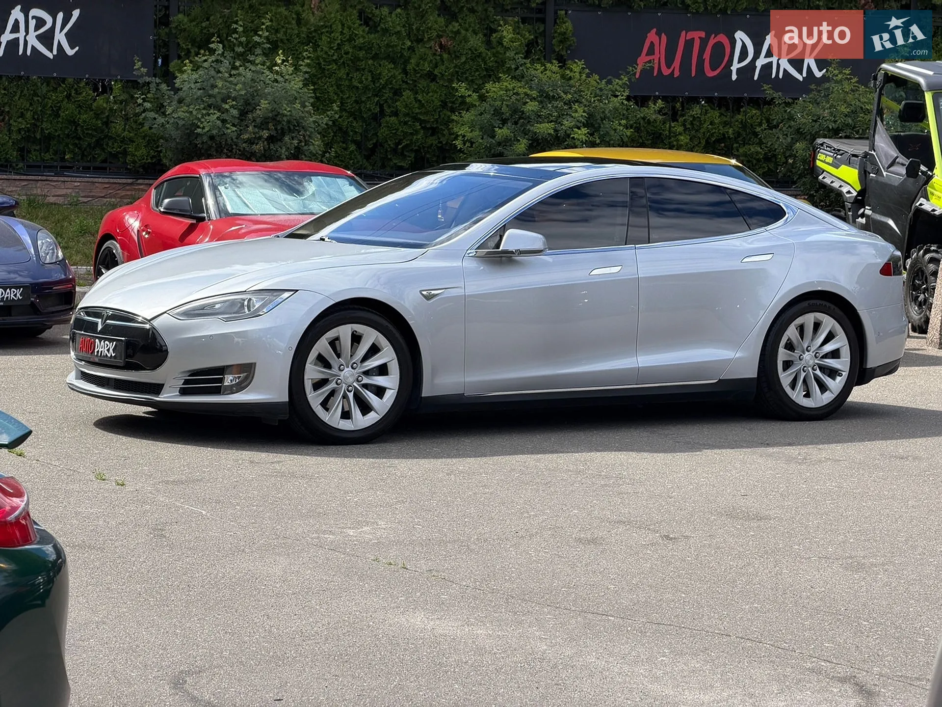 2015 Tesla Model S - мініатюра 3