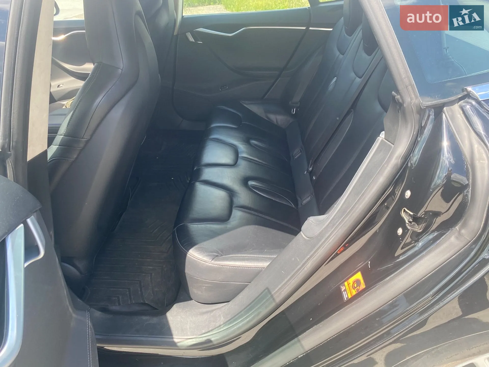 2015 Tesla Model S - мініатюра 20